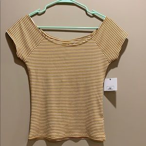 Ribbed O’neill Top